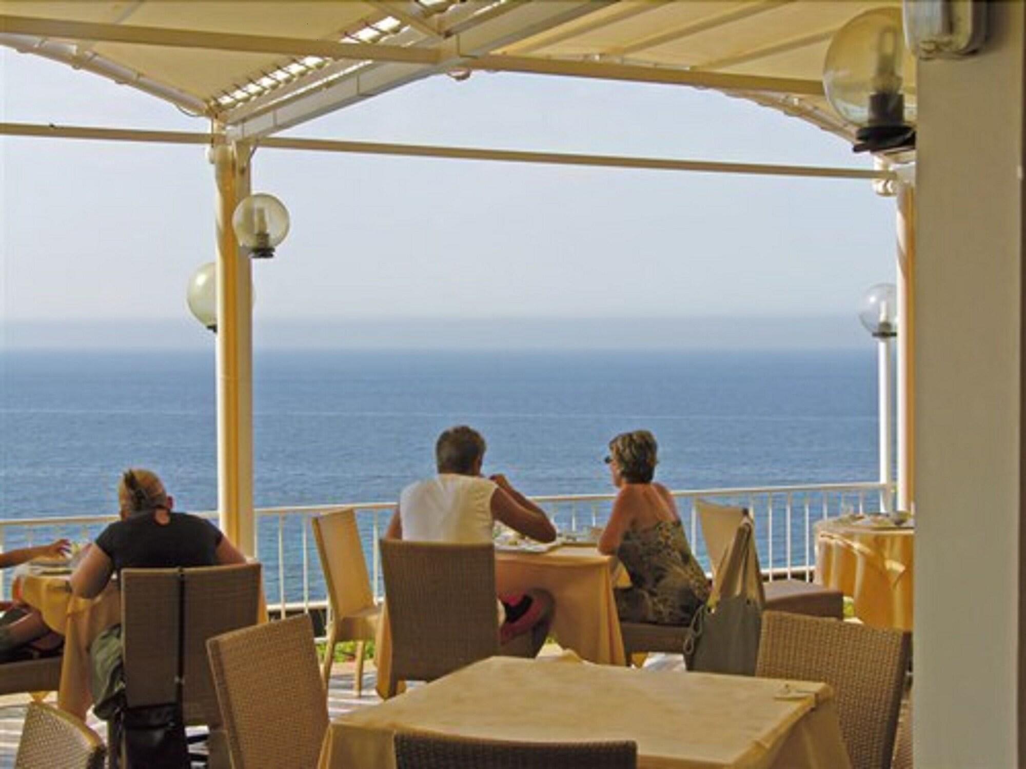 Mangia'S Torre Del Barone Resort Шакка Екстер'єр фото